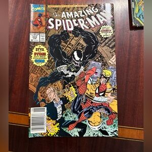 The Amazing Spider-Man vs Venom Comic Book